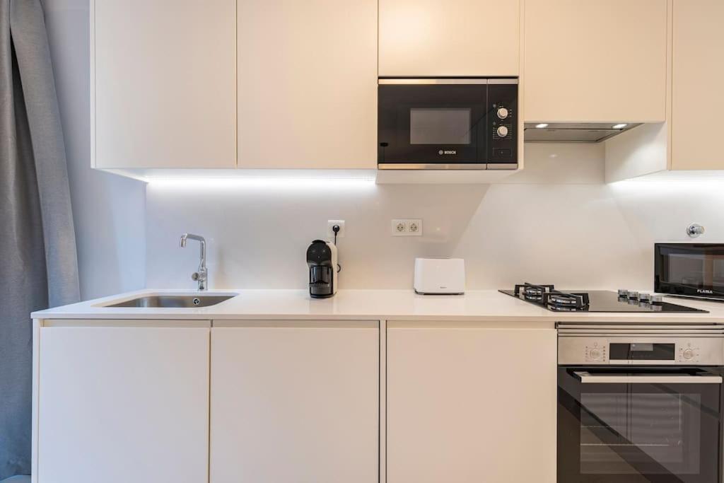 Campolide Lovely 2 Bedroom By Innkeeper Lisbona Esterno foto